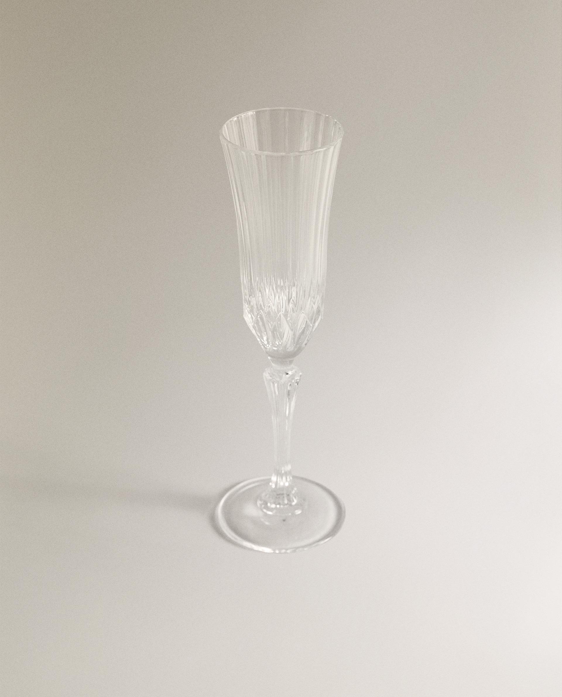 ENGRAVED-EFFECT CRYSTALLINE FLUTE GLASS product thumbnail 5
