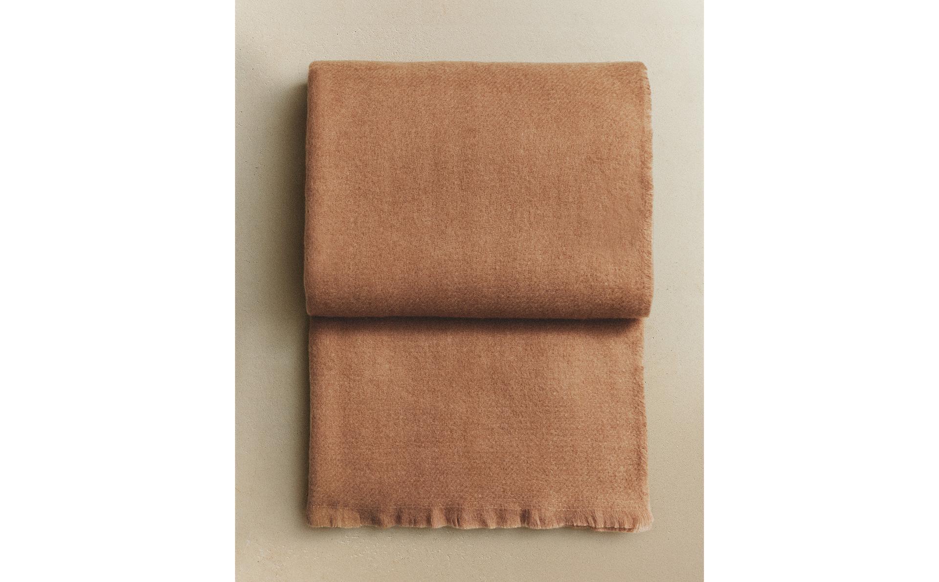 MANTA SUAVE COM FRANJAS MANTA SUAVE COM FRANJAS