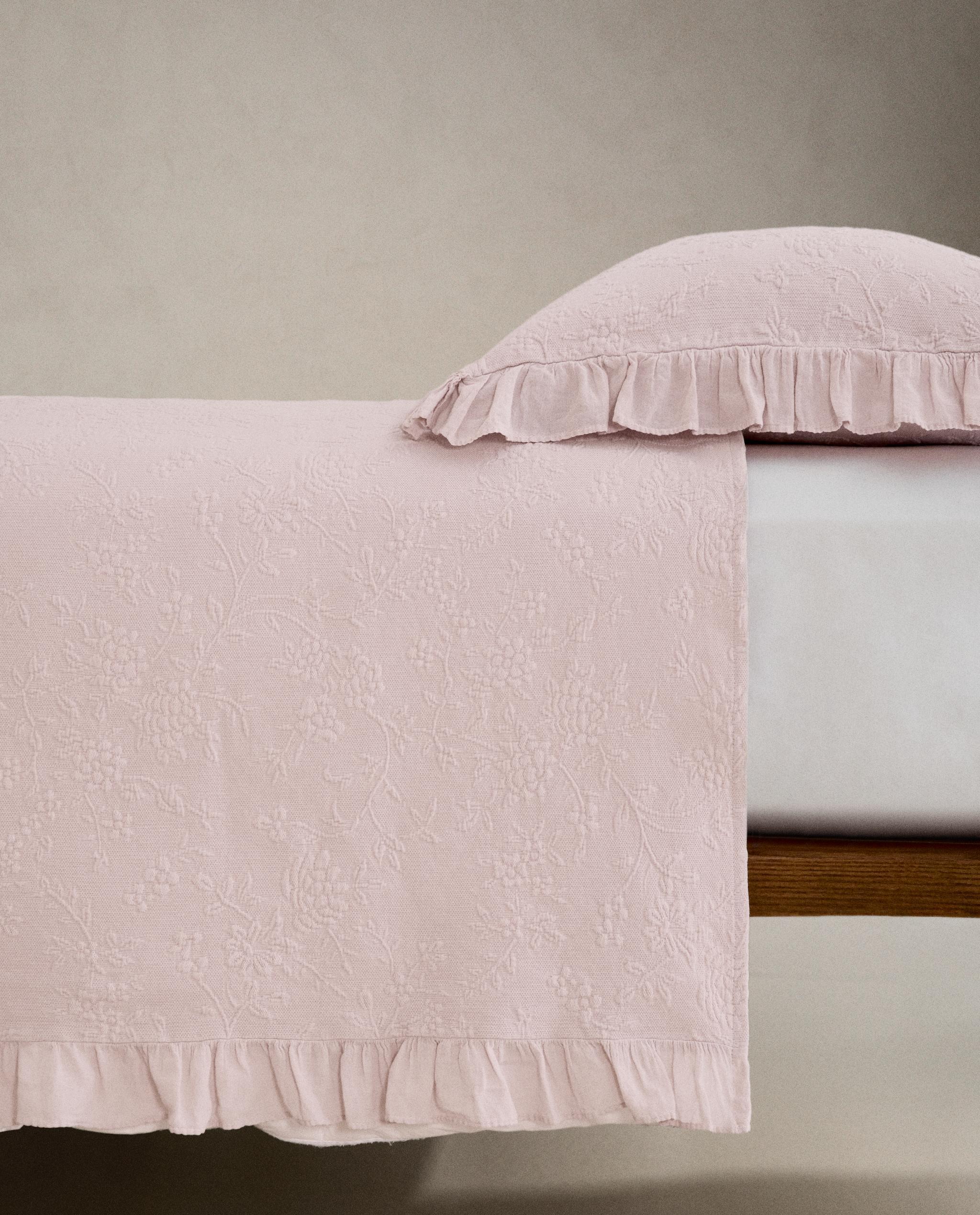 JACQUARD BEDSPREAD WITH RUFFLE TRIM product thumbnail 3