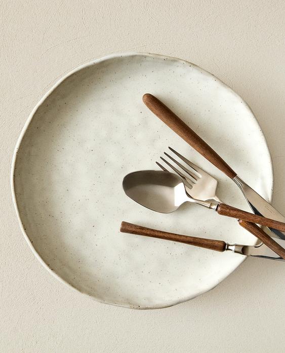 FUENTE REDONDA PEQUEÑA TEXTURA