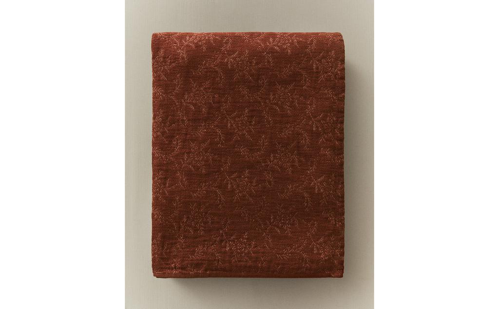 FLORAL MUSLIN BATH TOWEL FLORAL MUSLIN BATH TOWEL