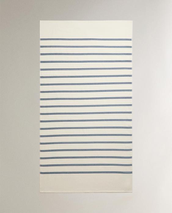 BEACH TOWEL WITH THIN STRIPES BEACH TOWEL WITH THIN STRIPES