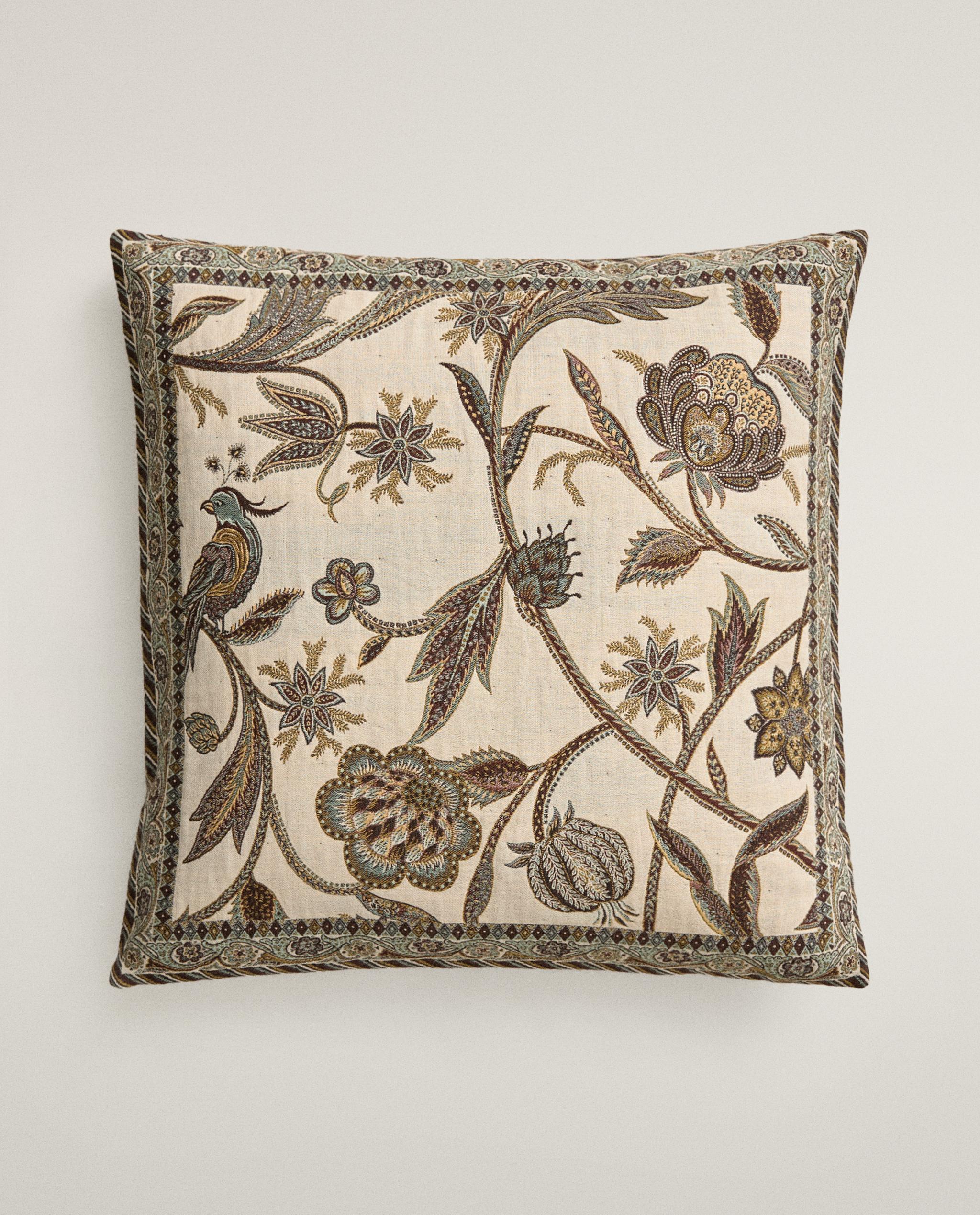 JACQUARD CUSHION COVER product thumbnail 7