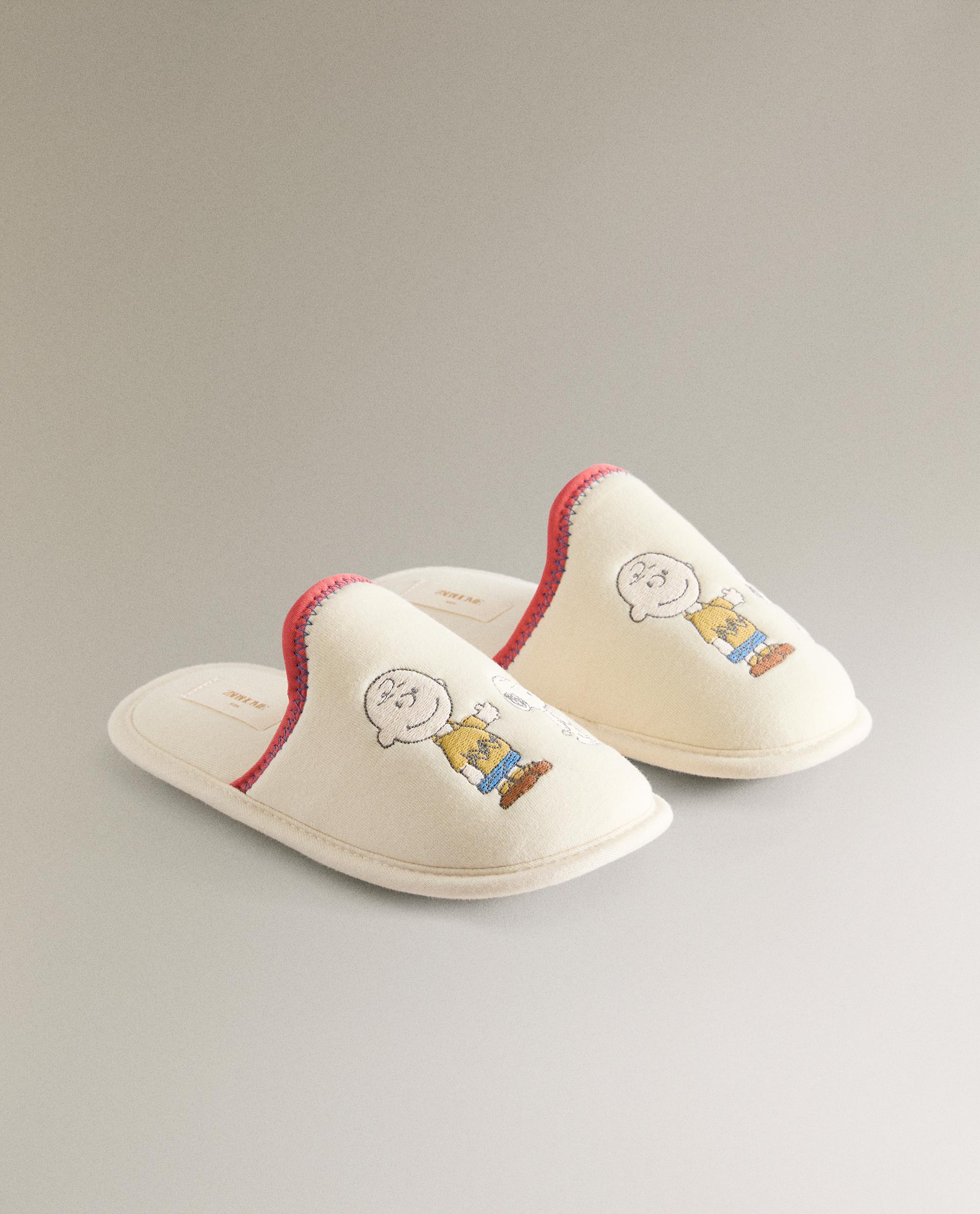 CHILDREN'S PEANUTS™ MULE SLIPPERS