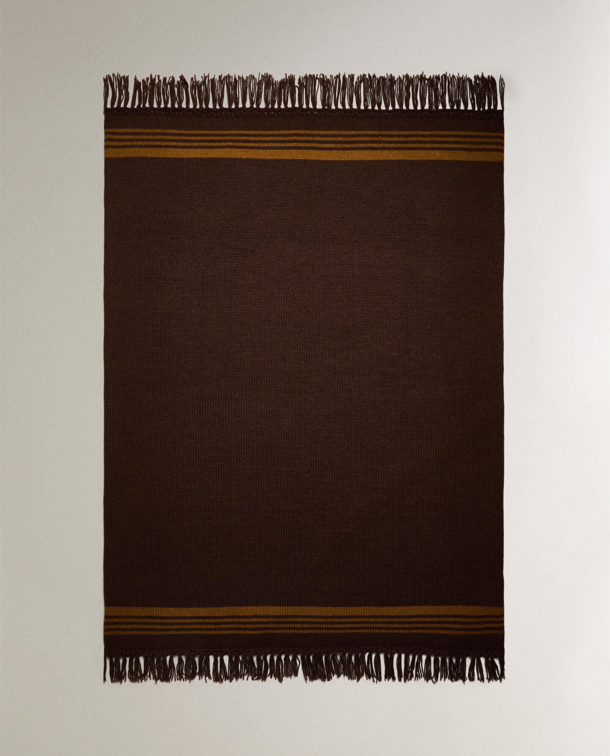 45395004700-p1.jpg?ts=