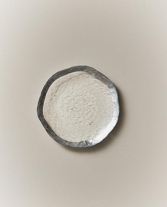 FARFURIE PÂINE DIN STICLĂ CU MUCHIE FARFURIE PÂINE DIN STICLĂ CU MUCHIE