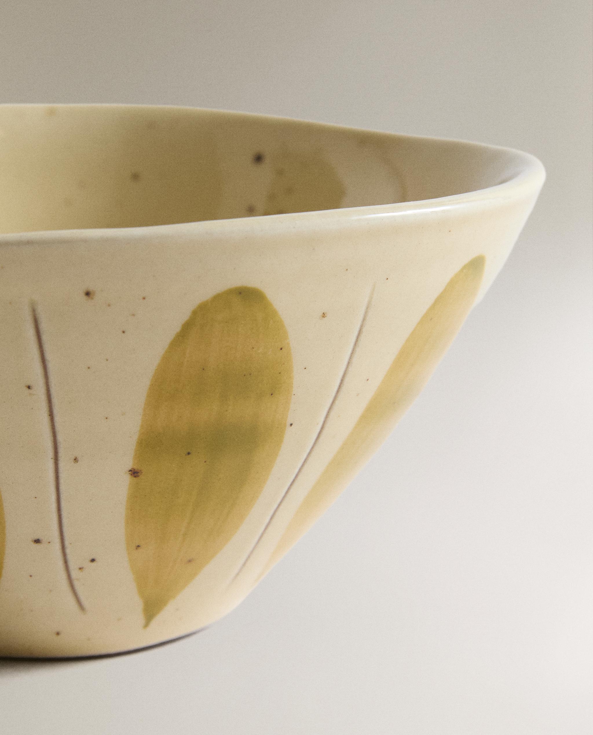 BOWLS AND PLACEMAT product thumbnail 16