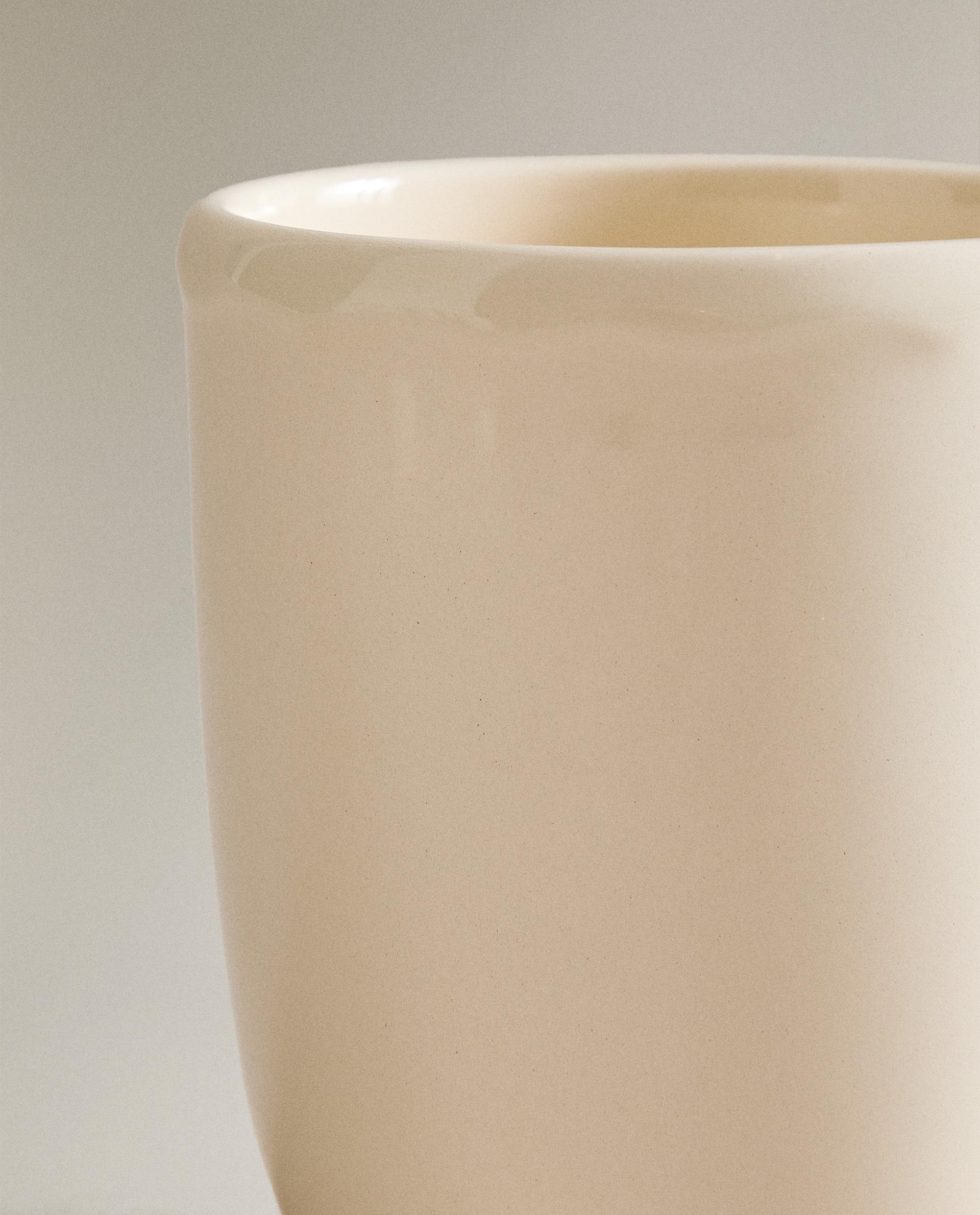 EARTHENWARE MUG WITH RAISED-DESIGN EDGE product thumbnail 7