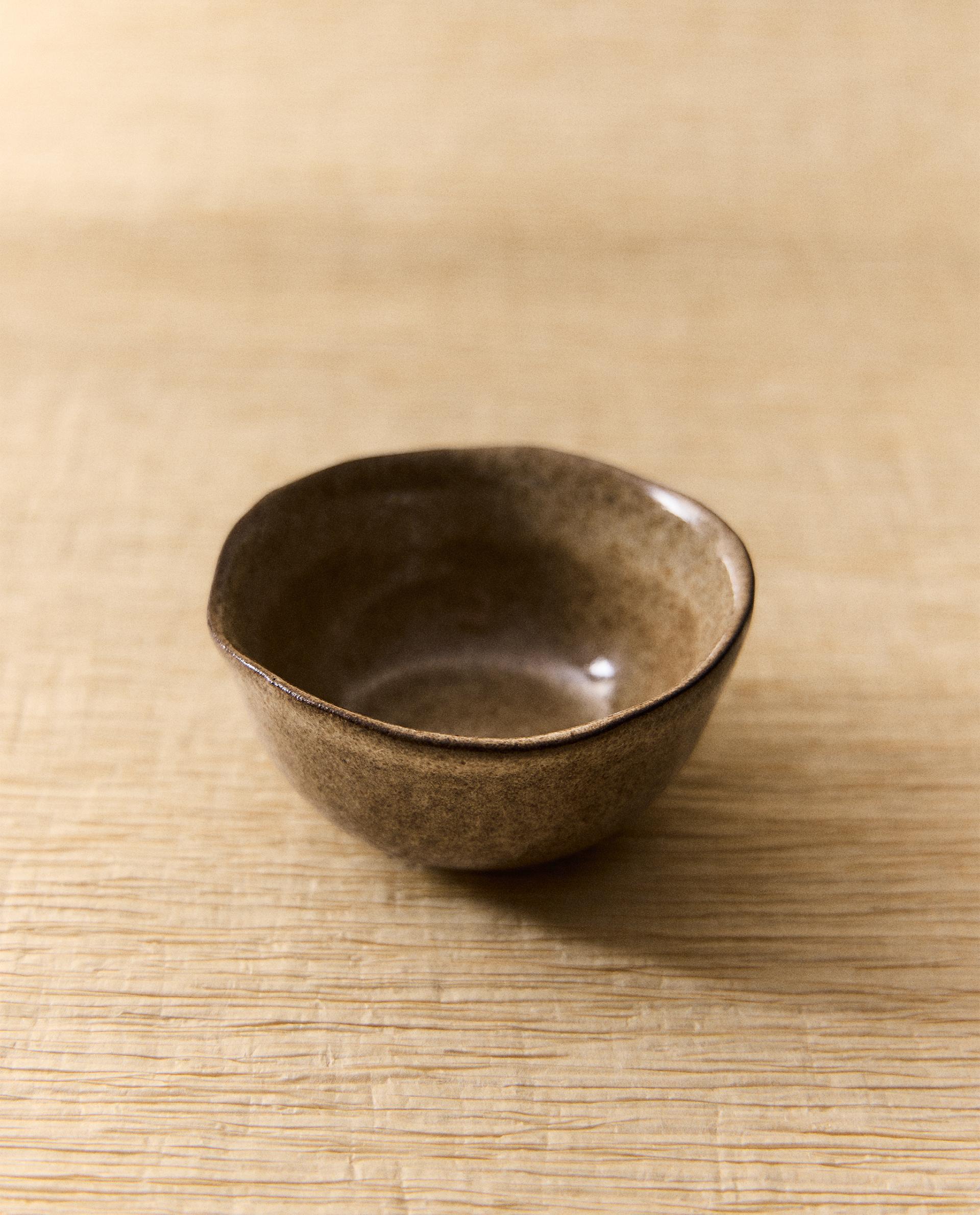 EARTHENWARE SNACK BOWL