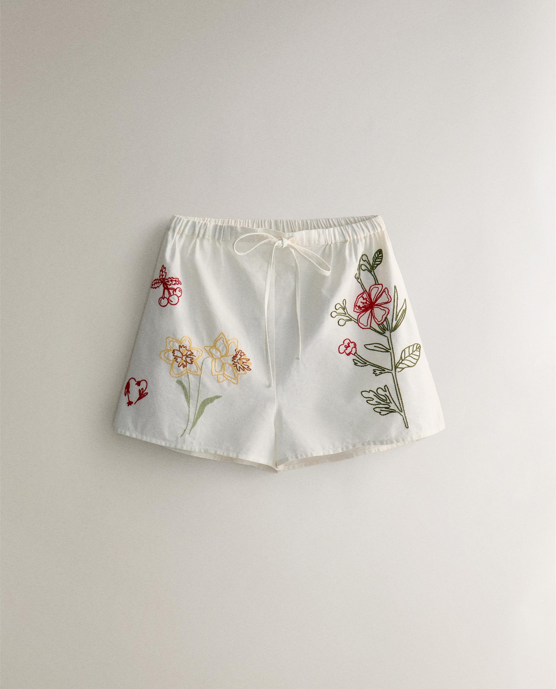 COTTON SHORTS WITH EMBROIDERY