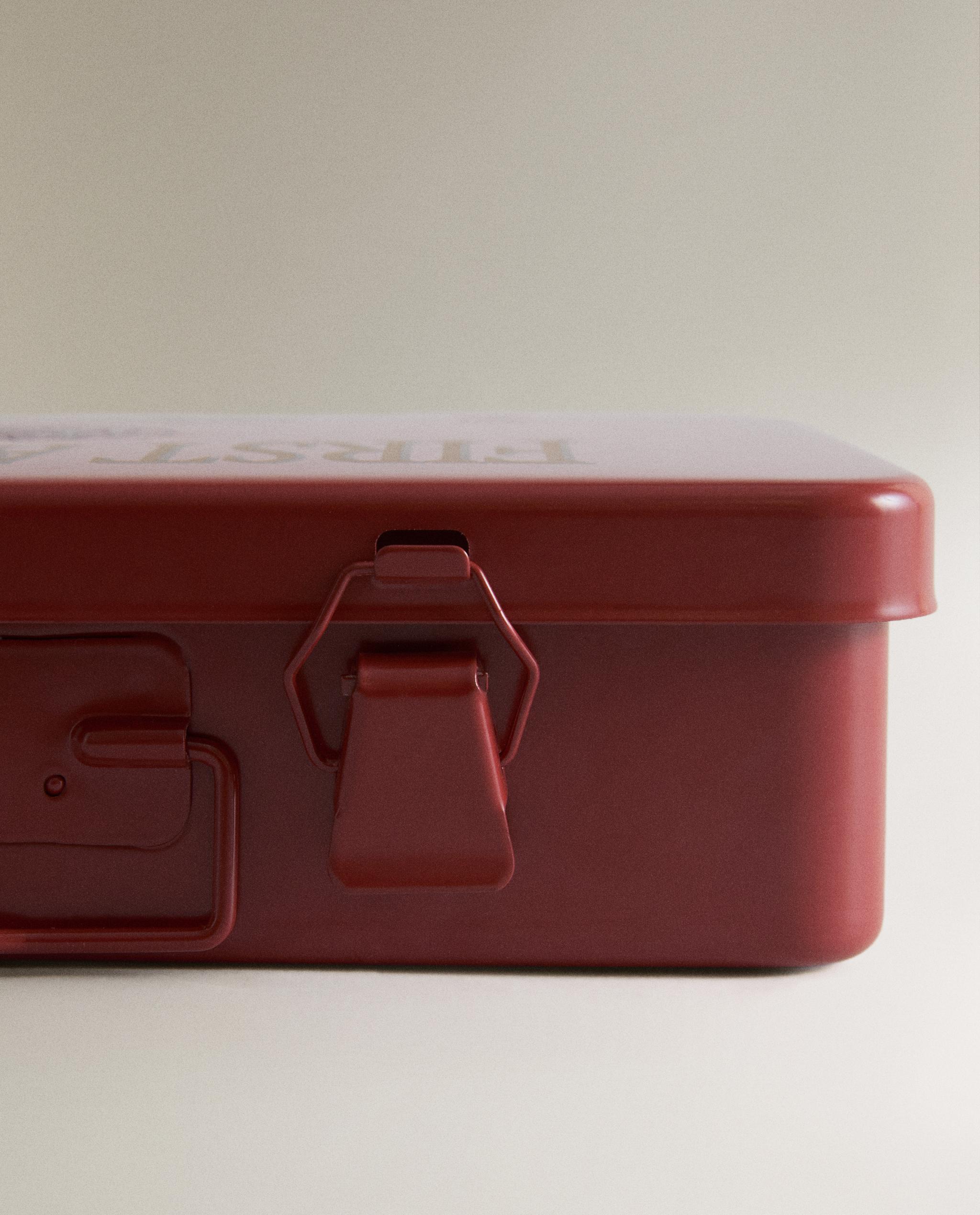 METAL FIRST AID BOX product thumbnail 5