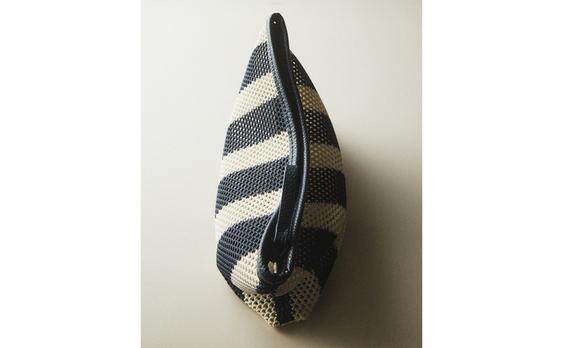 STRIPED TOILETRY BAG