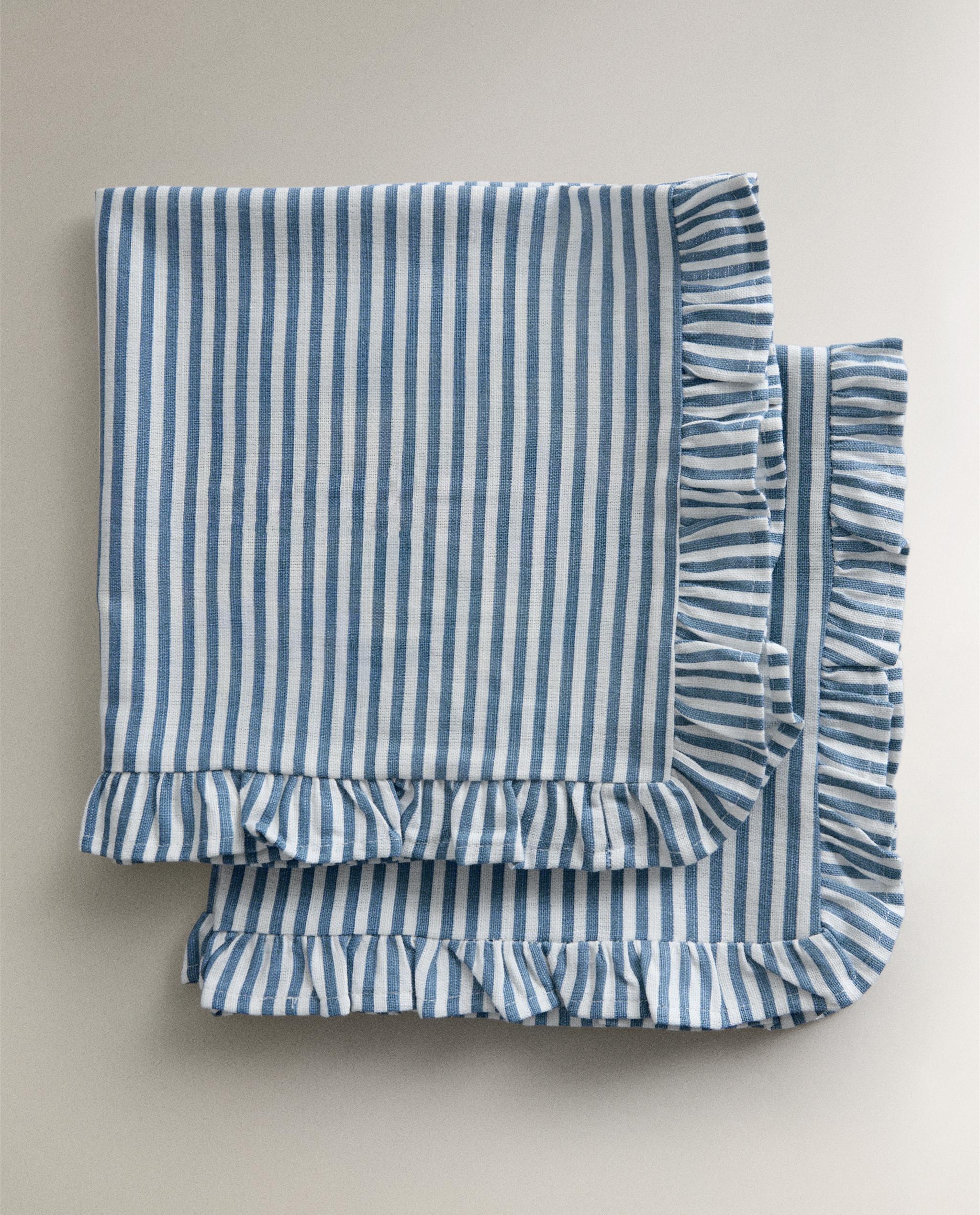 PACK OF RUFFLED COTTON NAPKINS (PACK OF 2) product thumbnail 14