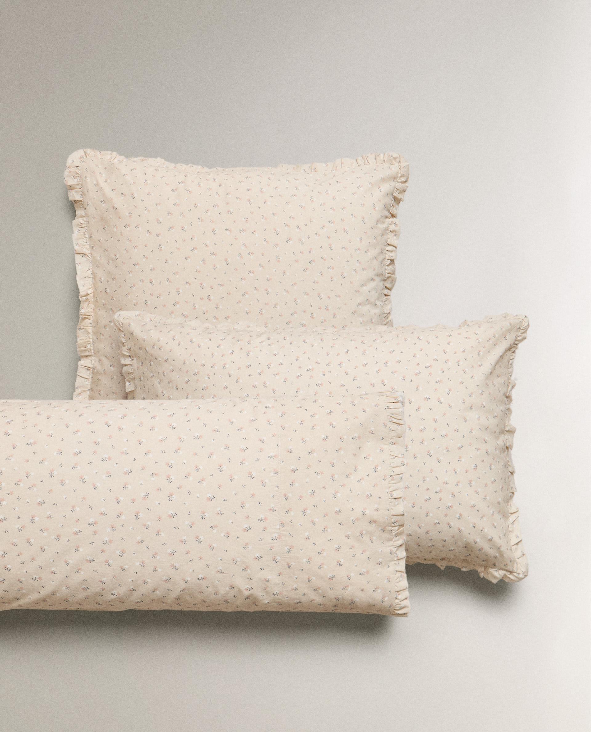 【fa.er.ie】 Tea cushion ruffle big bag Amazon.com: XeGe Faux Fur Comfy Bean Bag Cover for Living
