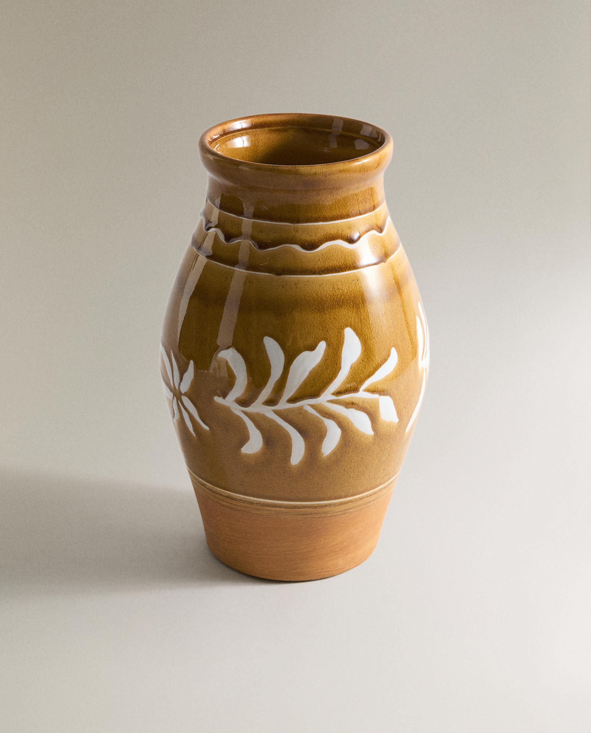 STONEWARE VASE WITH LEAVES product thumbnail 3