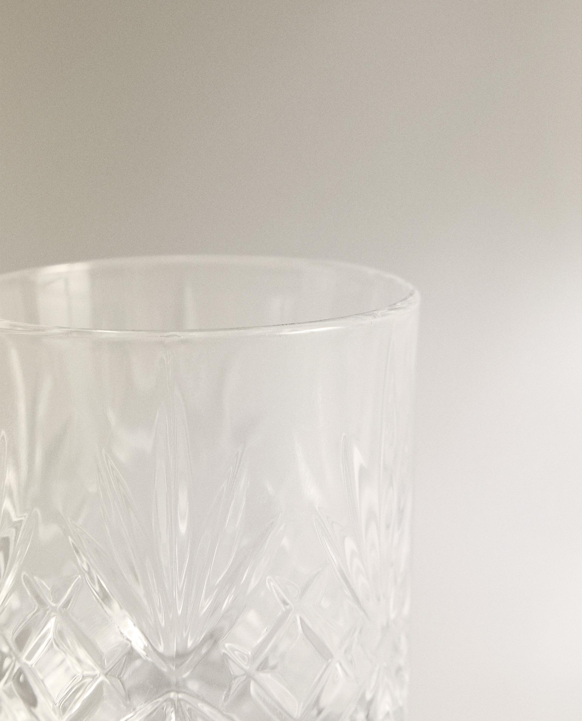 ENGRAVED CRYSTALLINE SHOT GLASS product thumbnail 2