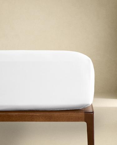 THICK SATEEN FITTED SHEET (300 THREAD COUNT)