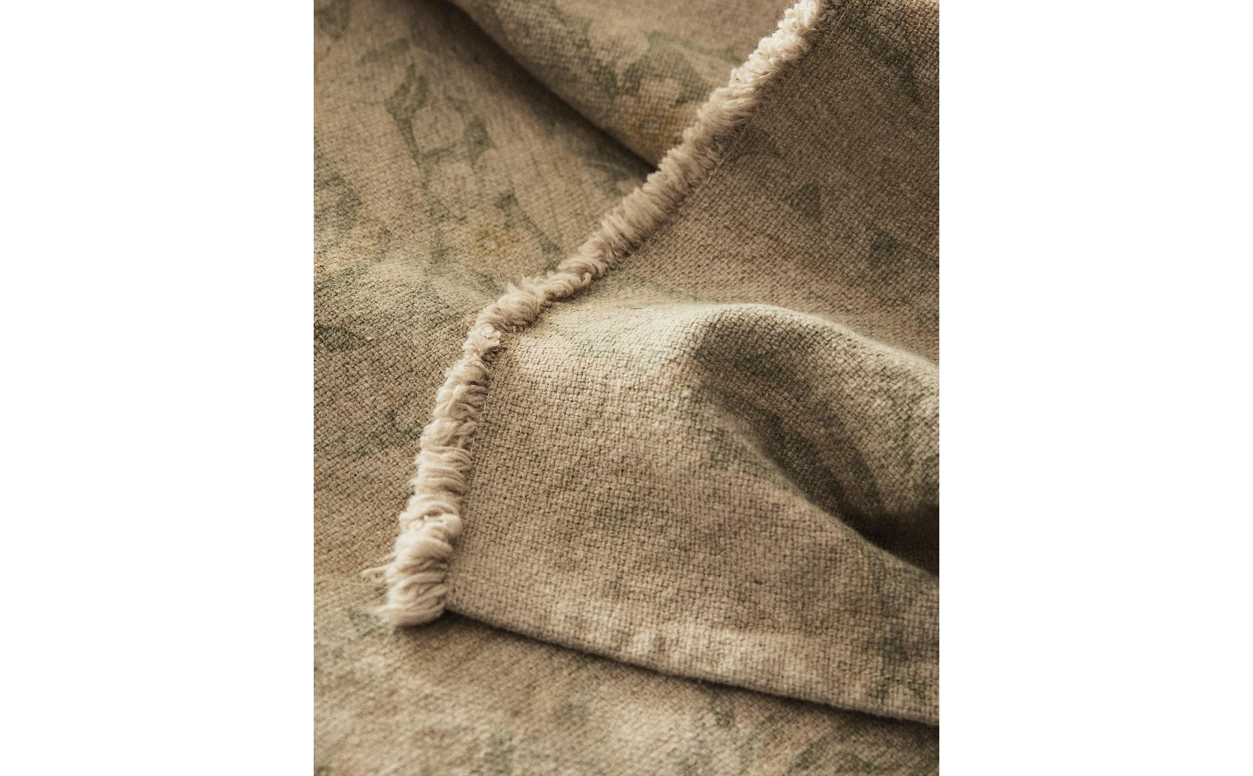 LINEN AND COTTON MORRIS & CO. FLORAL THROW