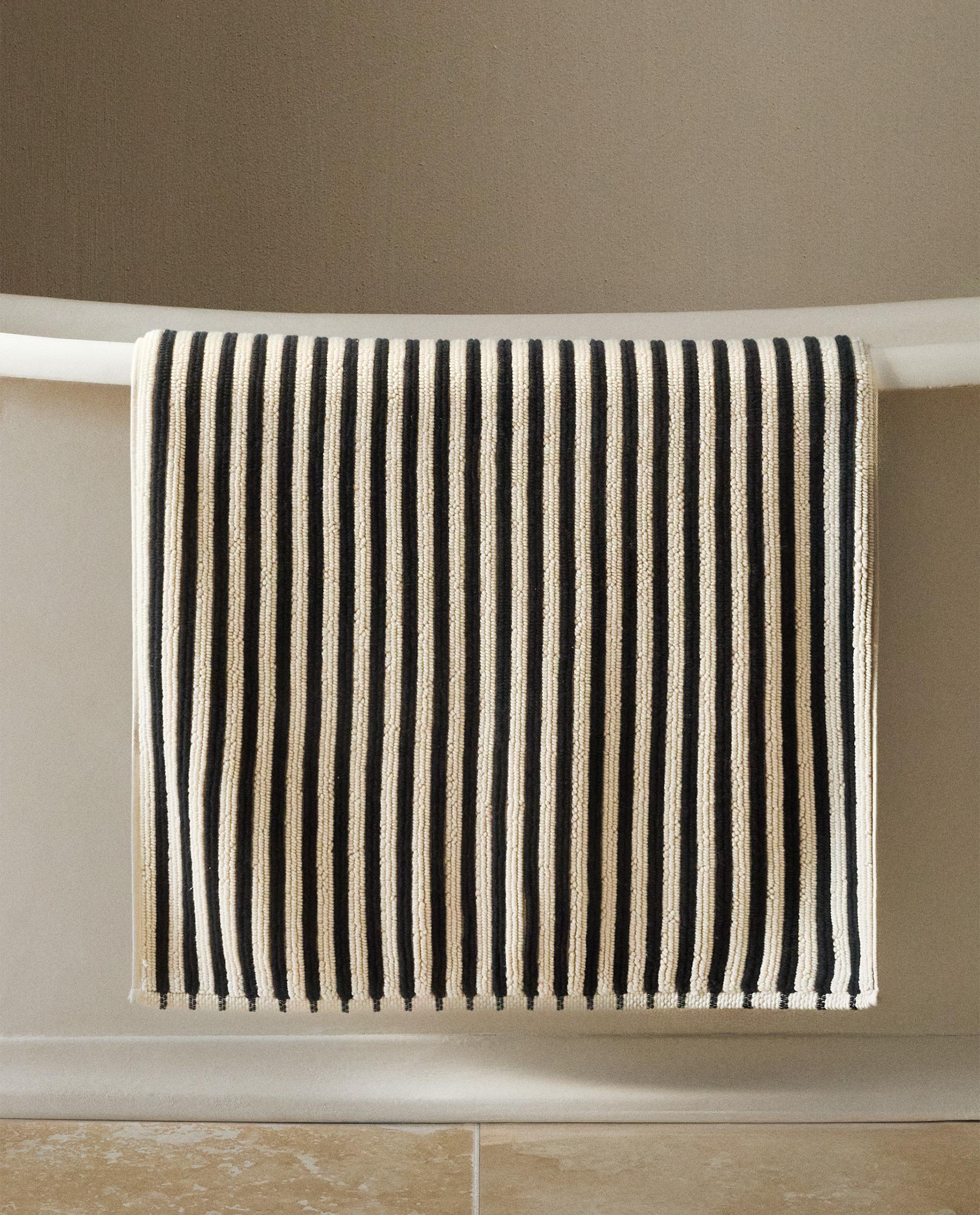 【新品未使用】HAY バスマット ストライプ 楽天市場】ヘイ HAY バスマット 50×95 ストライプ エコテックス