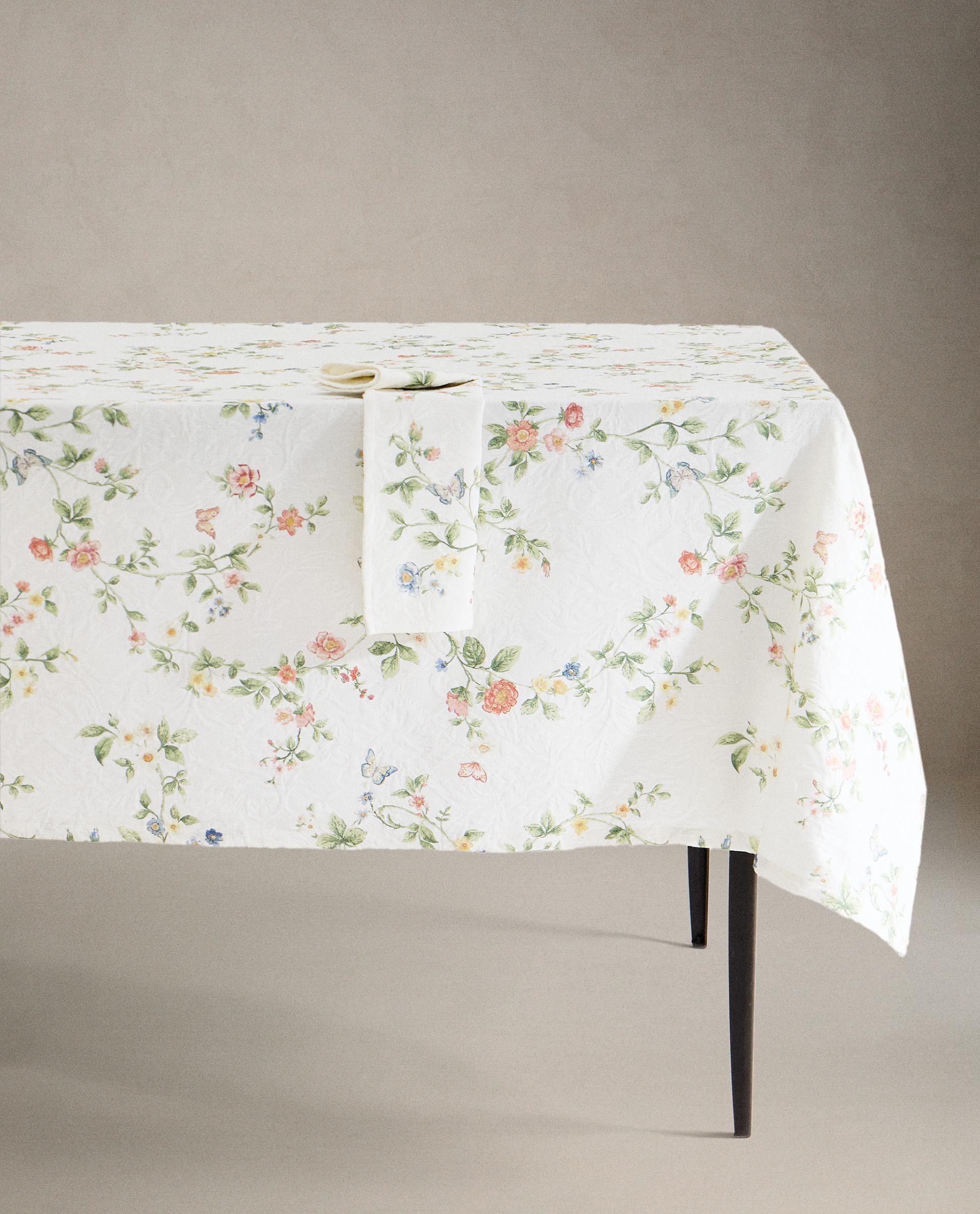 ジャカード＆フローラルプリント テーブルクロス | Zara Home