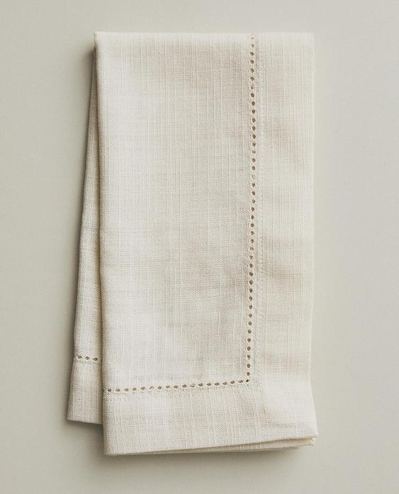 SERVIETTE AUS BAUMWOLLE MIT HOHLSAUM