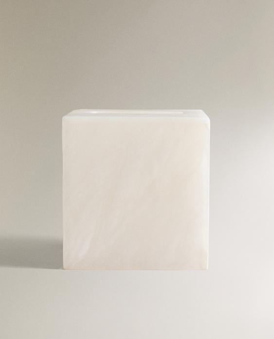 علبة مناديل ألباستر