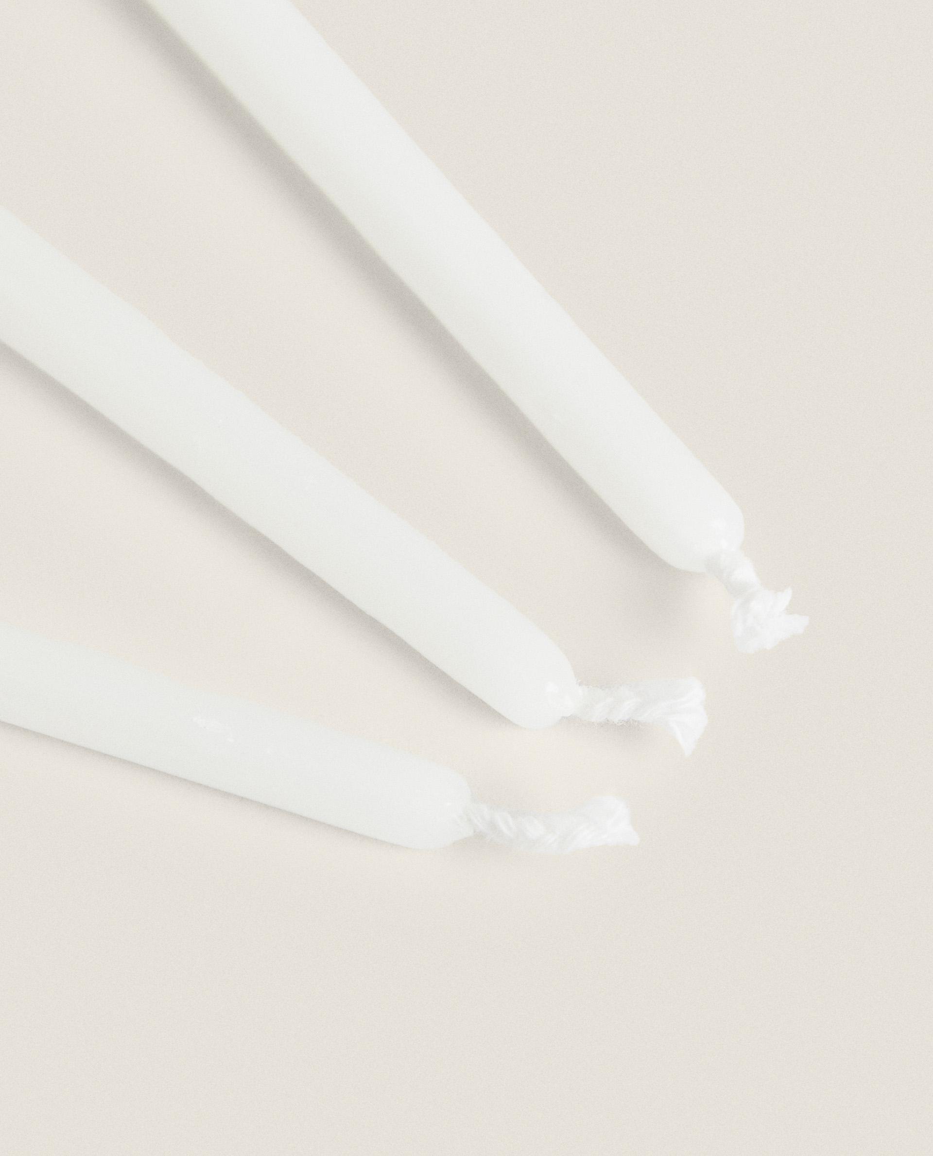 PACK OF LONG DECORATIVE CYLINDRICAL CANDLES (PACK OF 6) product thumbnail 5