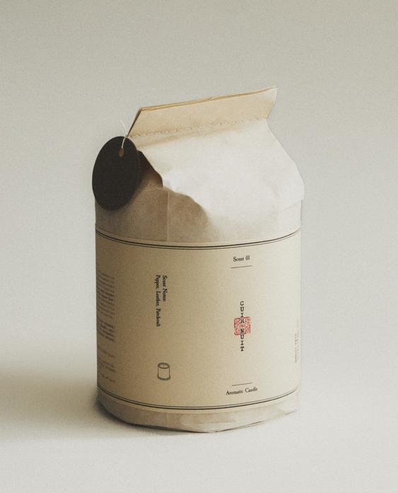 (140 G) VONNÁ SVÍČKA CUIR NUIT