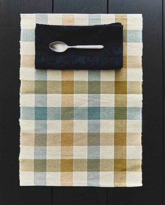 CHECK NEEDLECORD PLACEMAT CHECK NEEDLECORD PLACEMAT