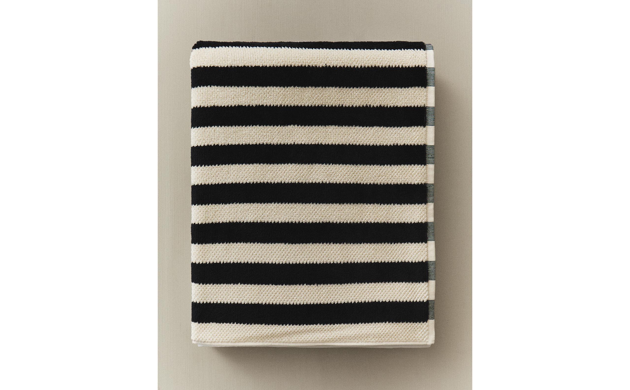 TEXTURED VELOUR BATH TOWEL product thumbnail 7