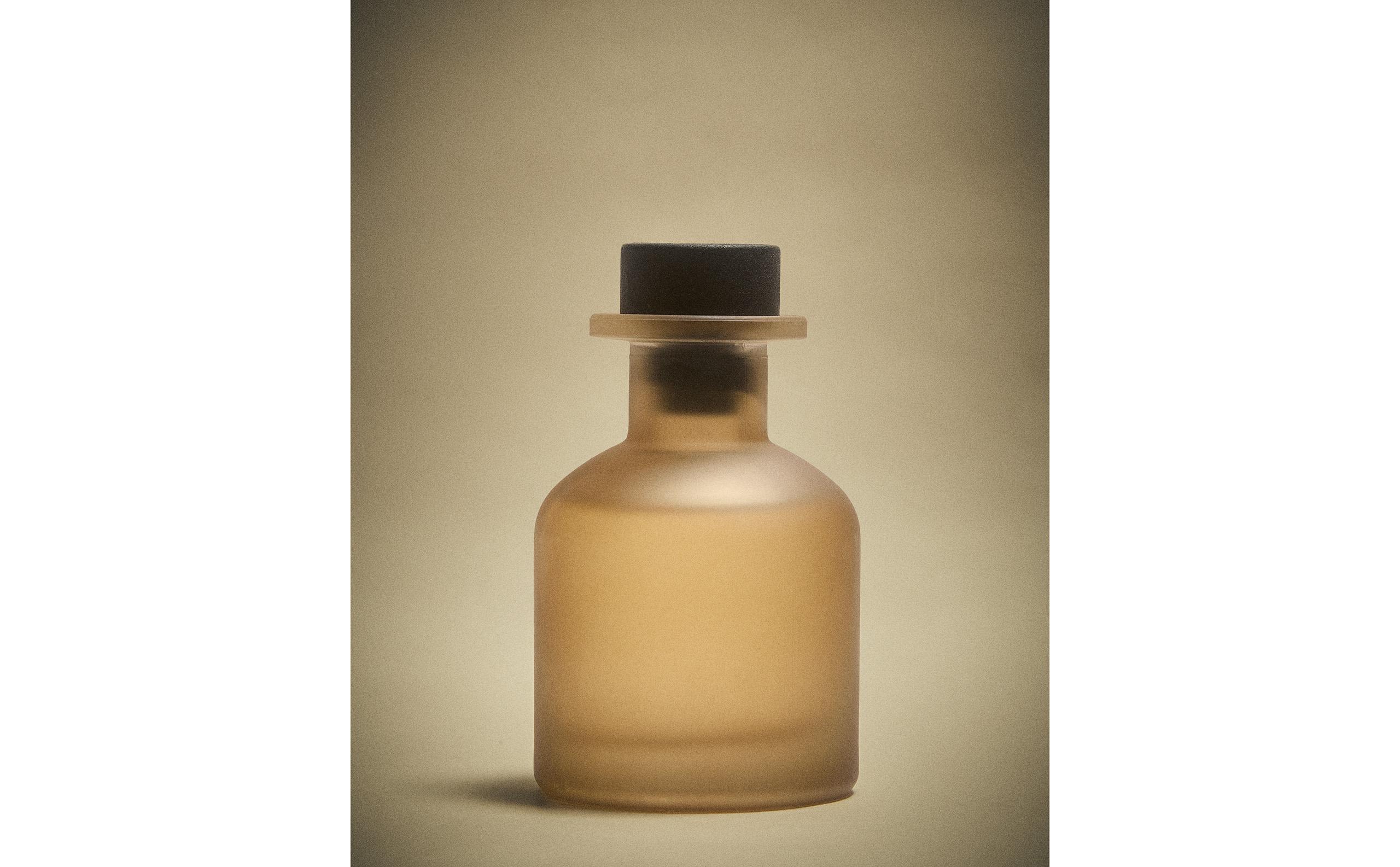 120 ML) SILK PEONY リードディフューザー | Zara Home 日本/Japan 120 ML) SILK PEONY リードディフューザー | Zara Home 日本/Japan