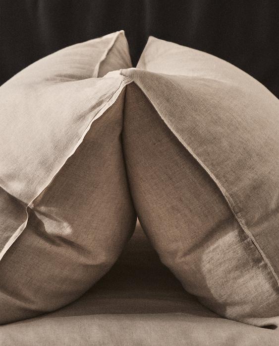 FEDERA DA GUANCIALE IN LINO LAVATO (160 GXM ²) FEDERA DA GUANCIALE IN LINO LAVATO (160 GXM ²)