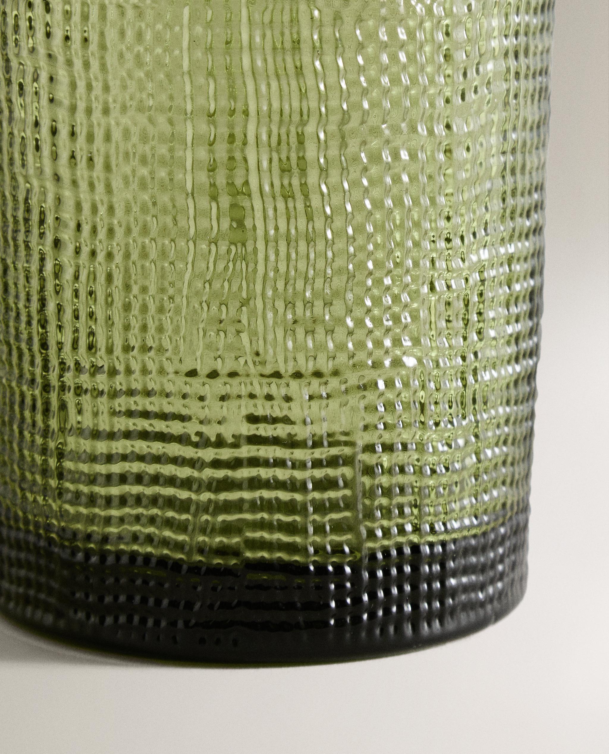 RAISED DESIGN GLASS JUG product thumbnail 4