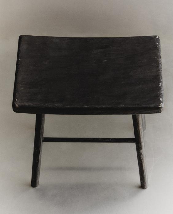 كرسي مدقوق كرسي مدقوق