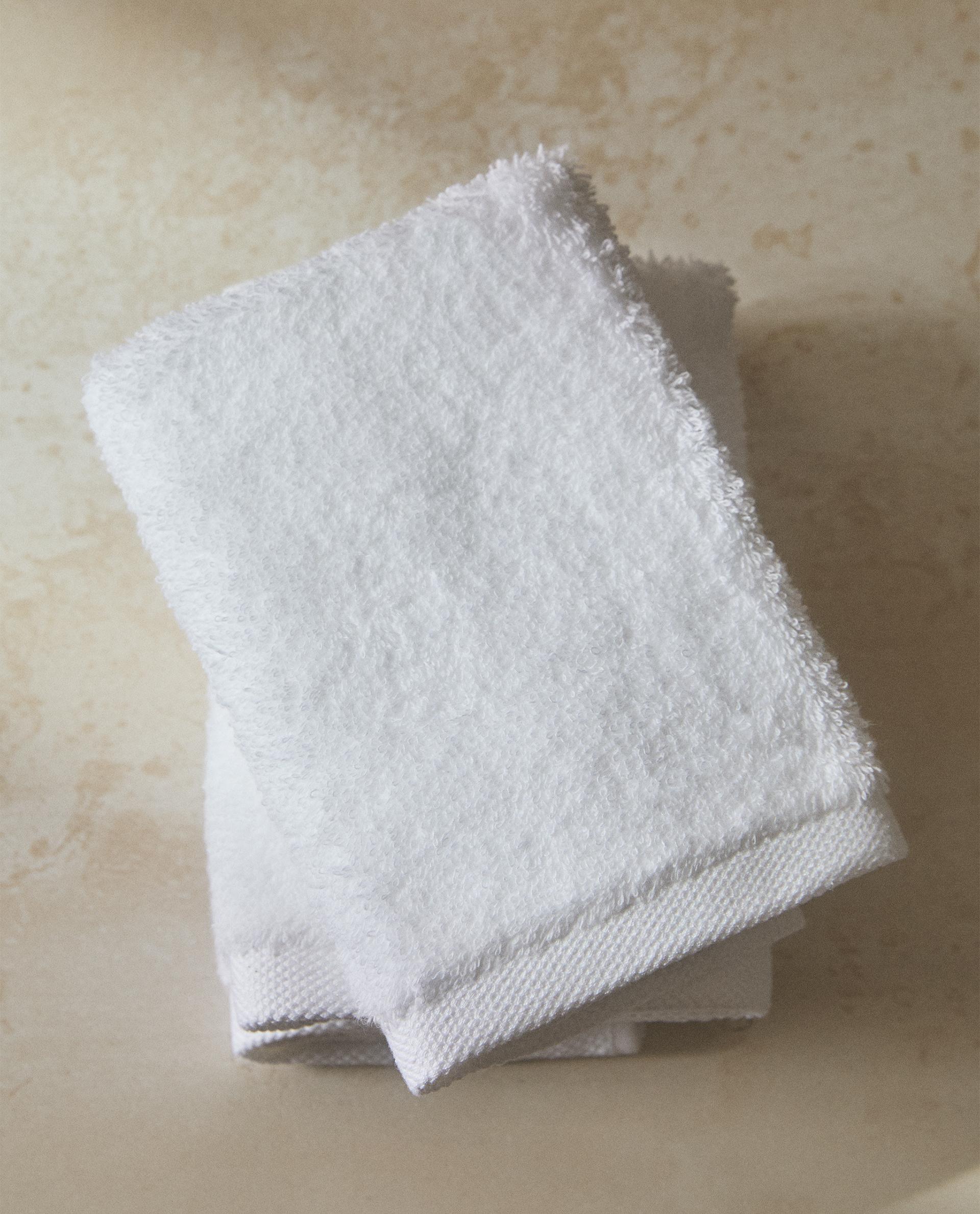 PACK OF HIGH-QUALITY COTTON HAND TOWELS (PACK OF 3) product thumbnail 11
