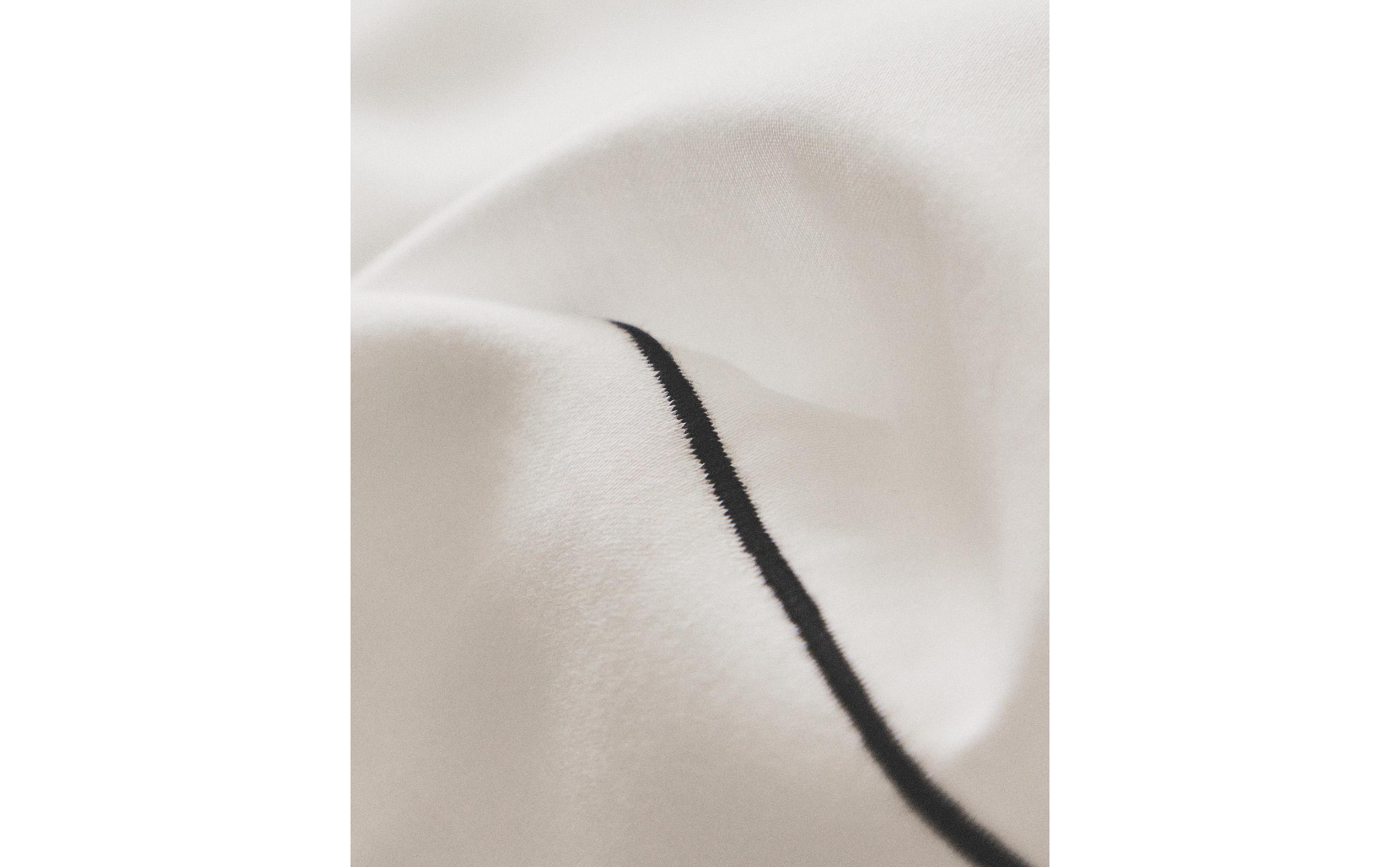 SATEEN DUVET COVER WITH TRIM