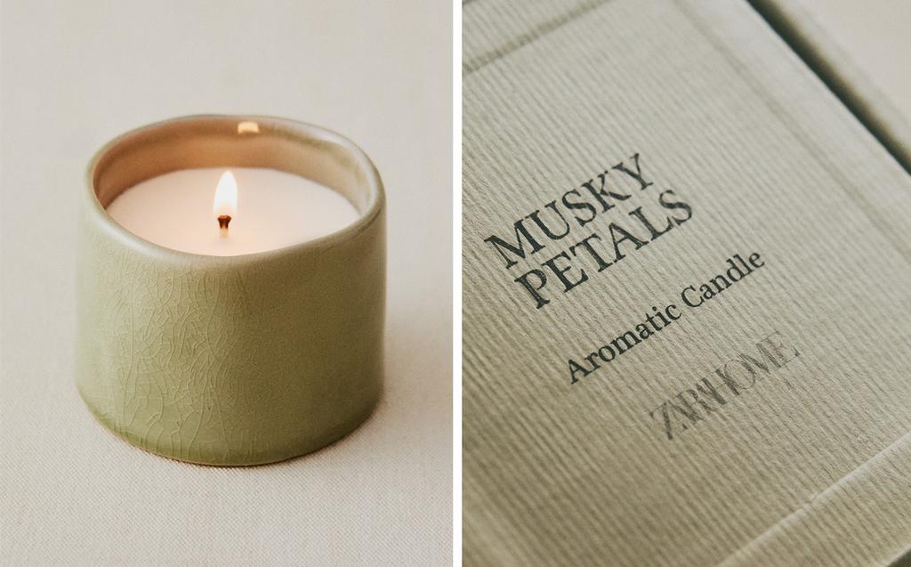 (150 G) MUSKY PETALS SCENTED CANDLE (150 G) MUSKY PETALS SCENTED CANDLE