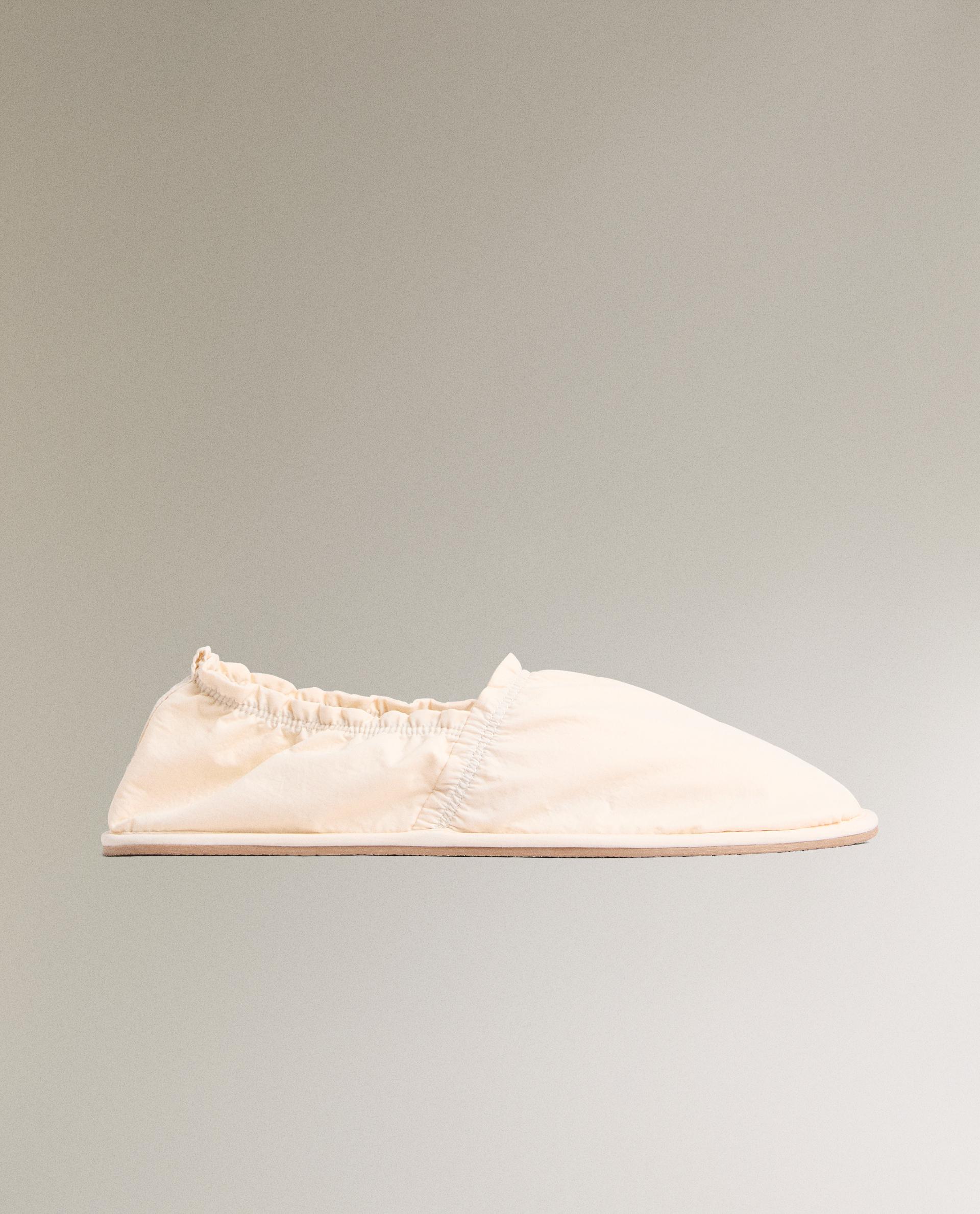 フラットバレエシューズ ソフトテクスチャー | Zara Home 日本/Japan フラットバレエシューズ ソフトテクスチャー | Zara Home 日本/Japan