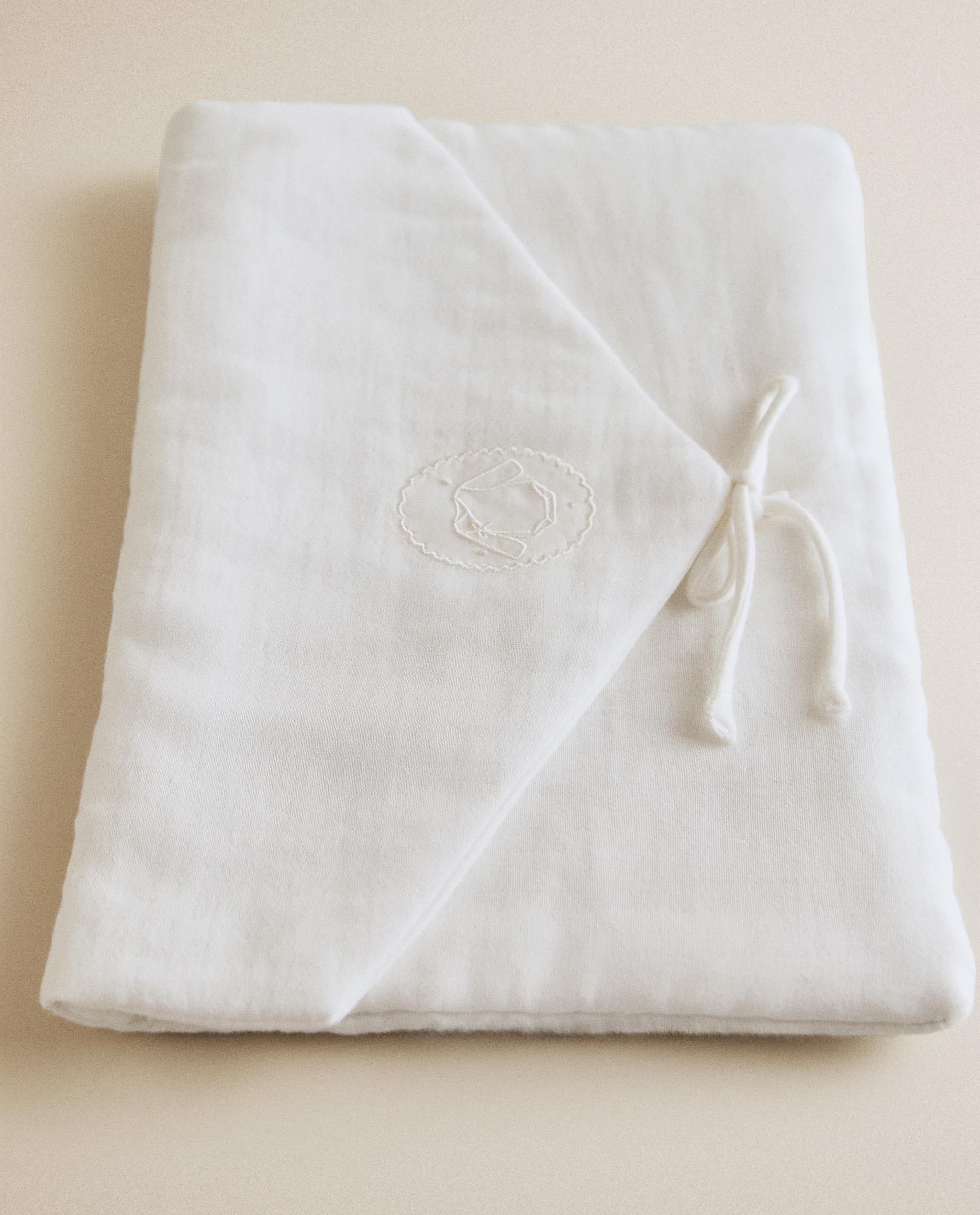 CHILDREN'S EMBROIDERED CLOTHING BAG product thumbnail 2