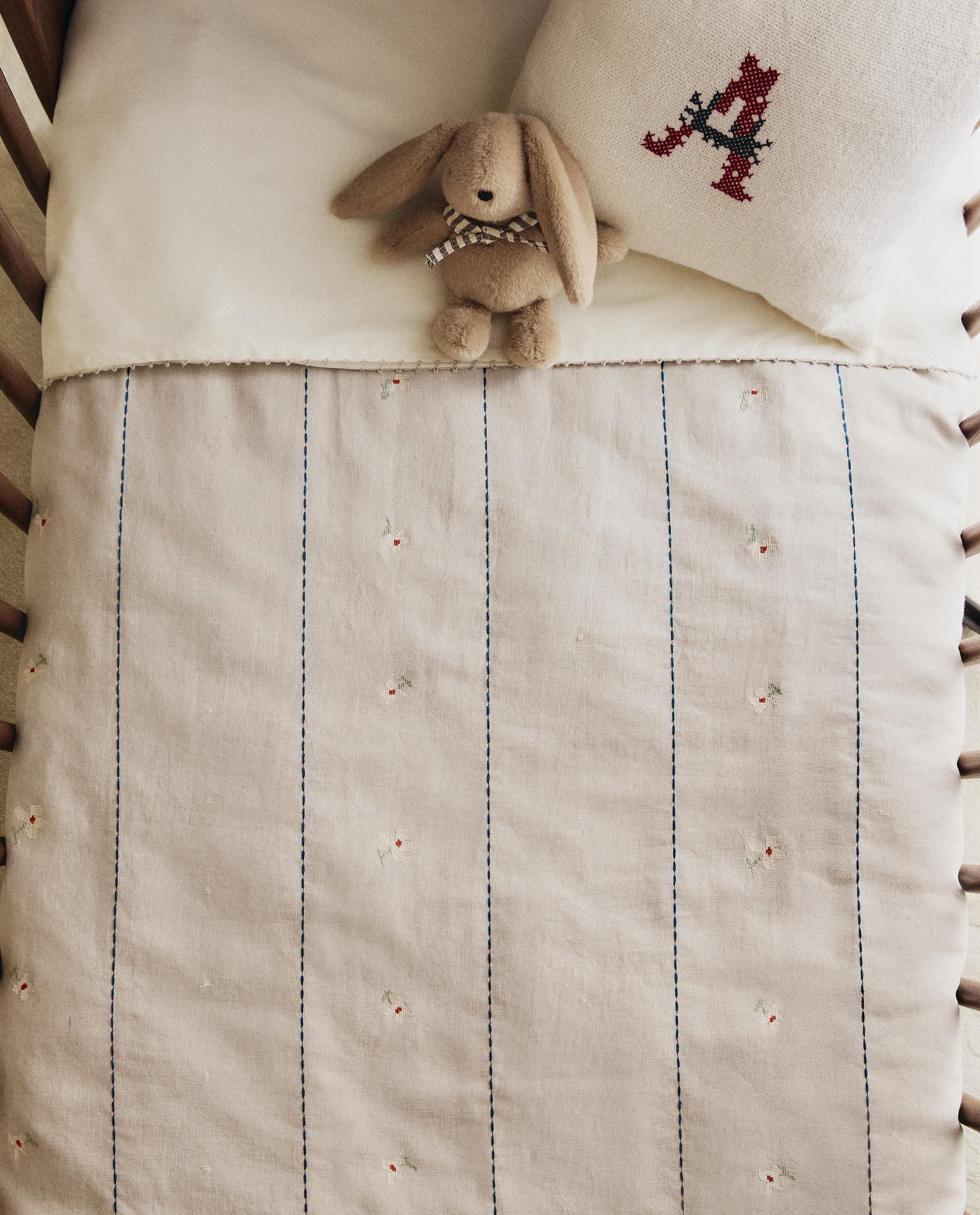 CHILDREN'S FLORAL AND STRIPED DUVET COVER product thumbnail 12