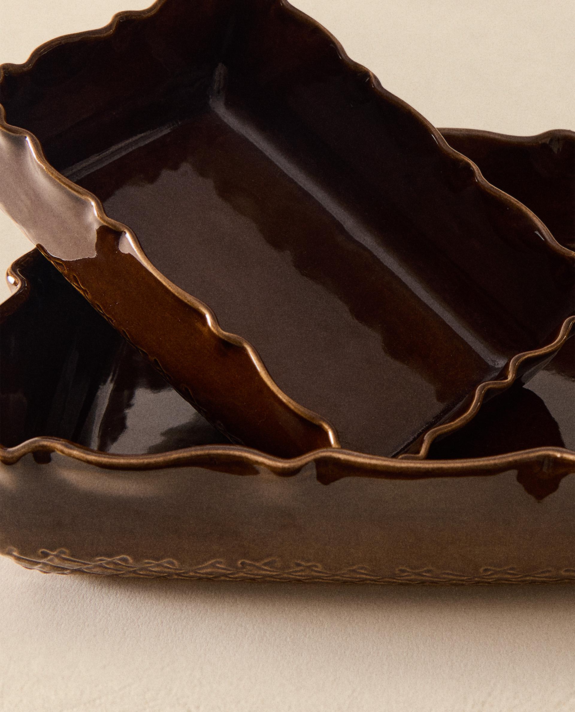 VAS DE CUPTOR DIN GRESIE TEXTURAT VAS DE CUPTOR DIN GRESIE TEXTURAT