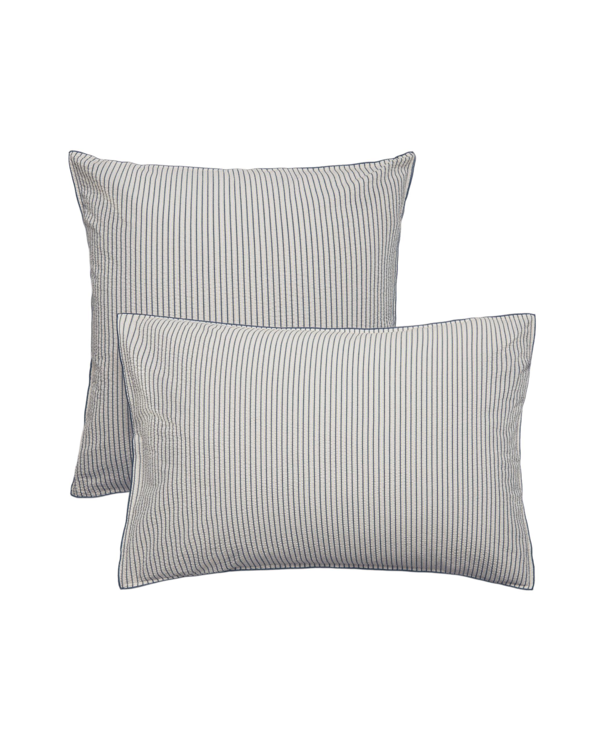 STRIPED SEERSUCKER PILLOWCASE WITH PIPING product thumbnail 10