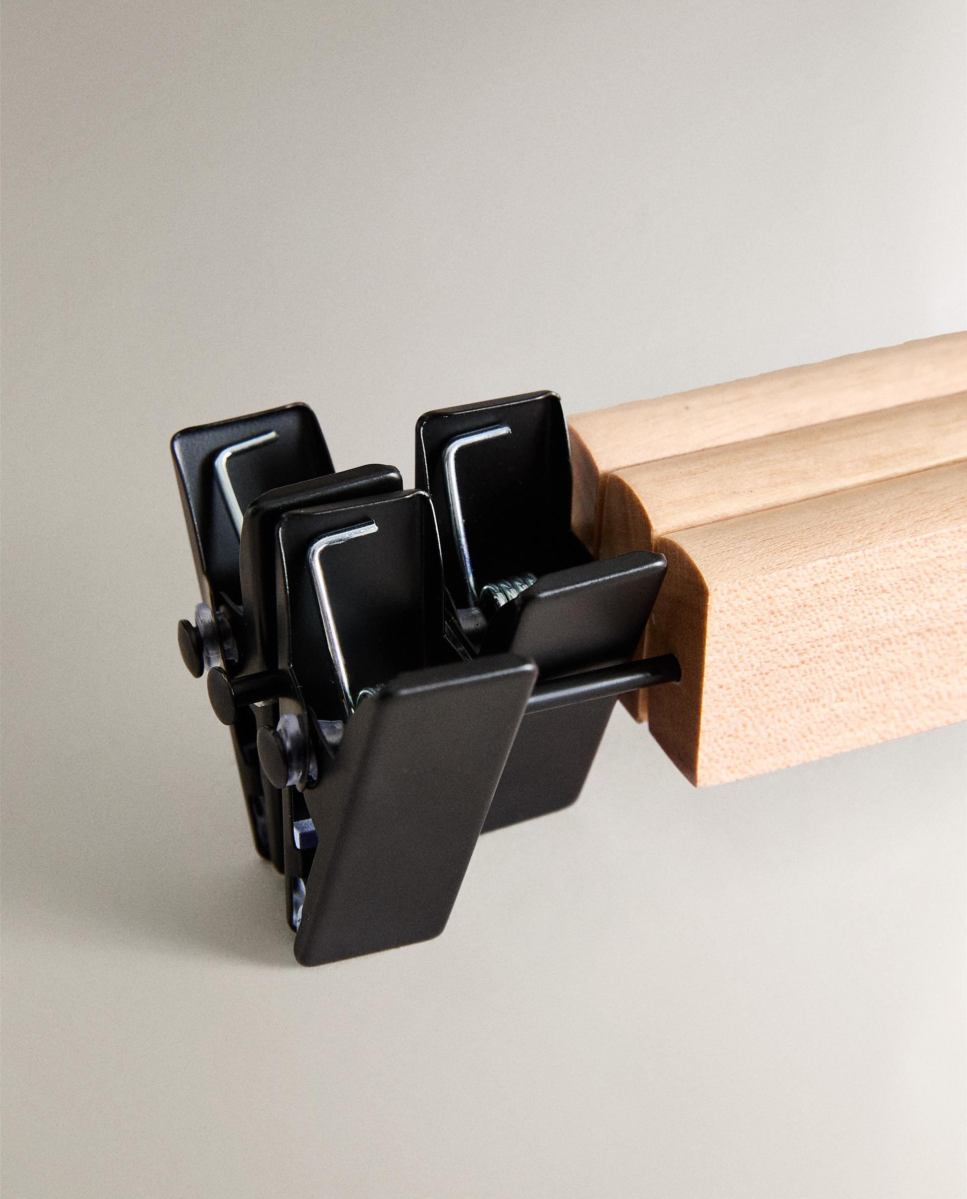 WOODEN SKIRT HANGER (SET OF 3) product thumbnail 15