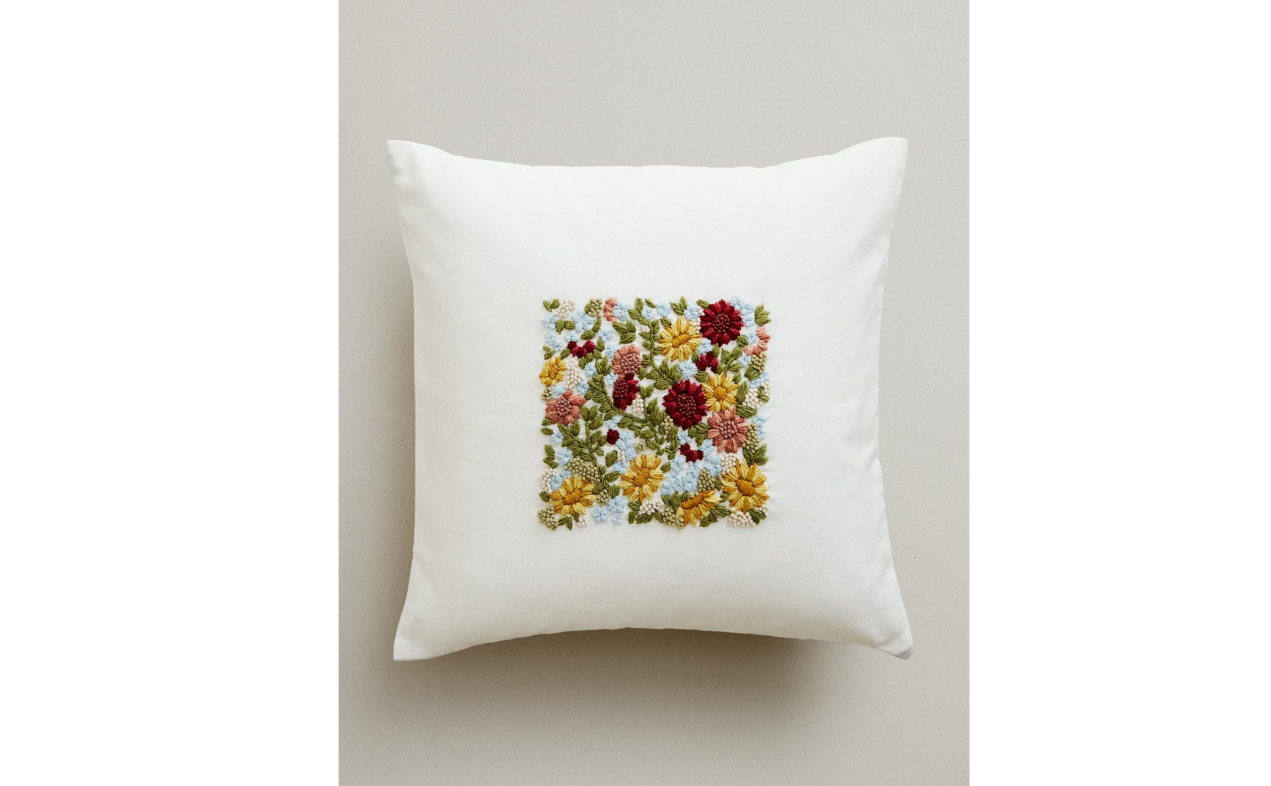 CUSHION COVER WITH FLORAL EMBROIDERY product thumbnail 2