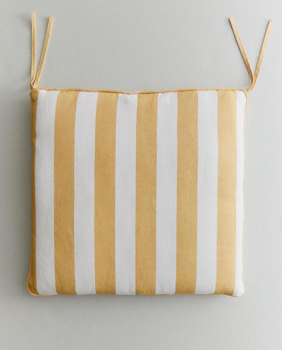 COUSSIN ASSISE FAUTEUIL RAYURES COUSSIN ASSISE FAUTEUIL RAYURES