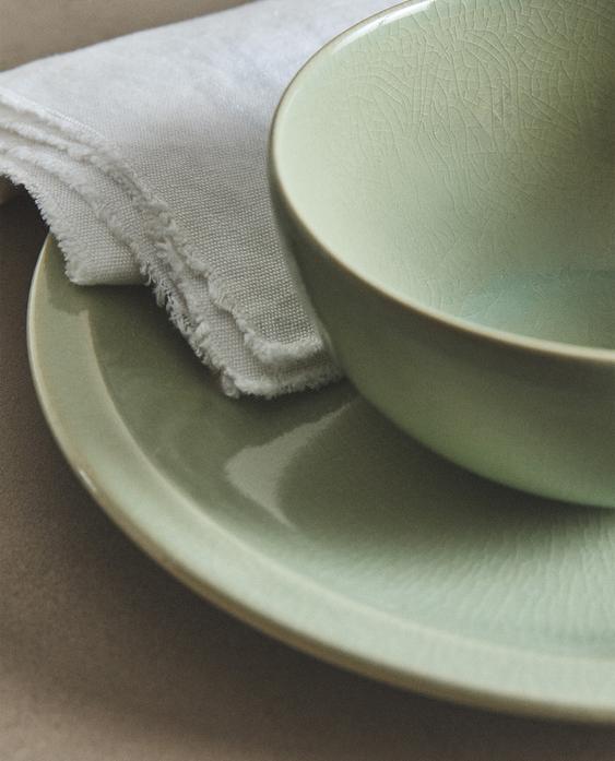 وعاء خزف حجري مطلي بالمينا وعاء خزف حجري مطلي بالمينا