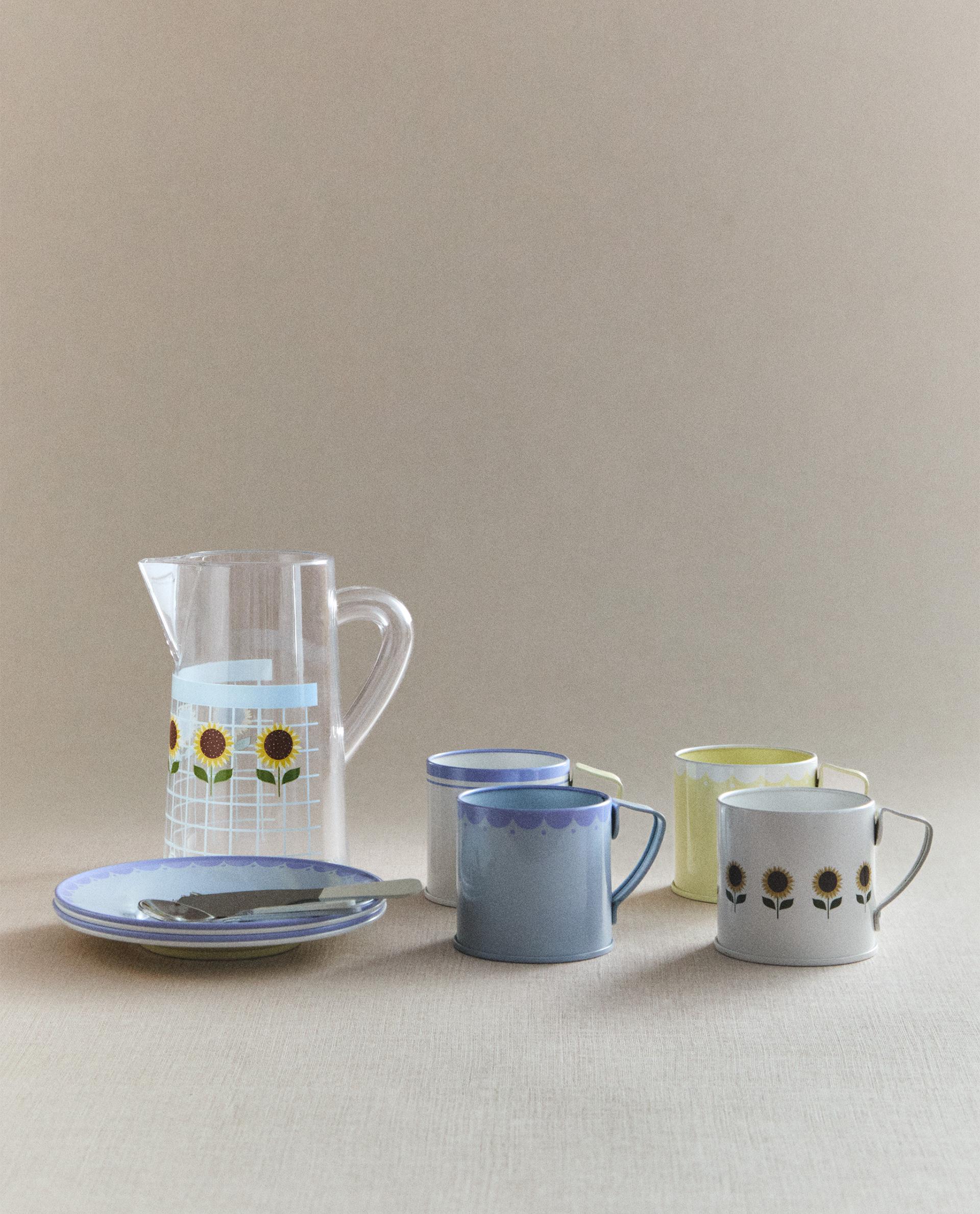 SERVIS MED METALL BORDSSERVIS FÖR BARN SERVIS MED METALL BORDSSERVIS FÖR BARN