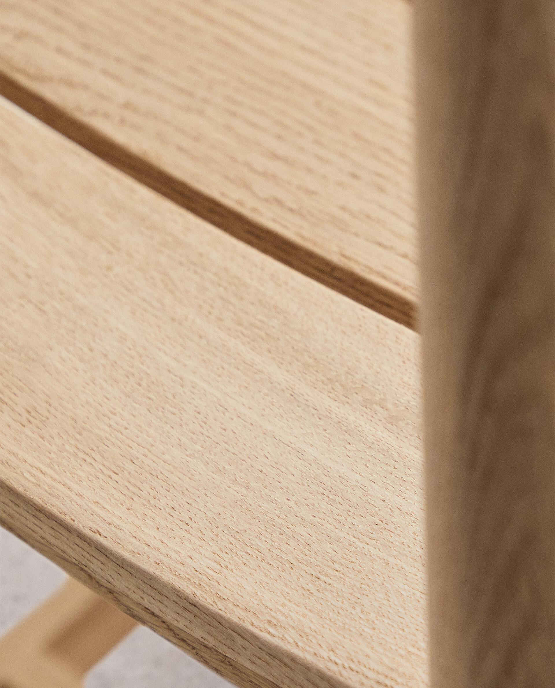 CHAIR 04 product thumbnail 6