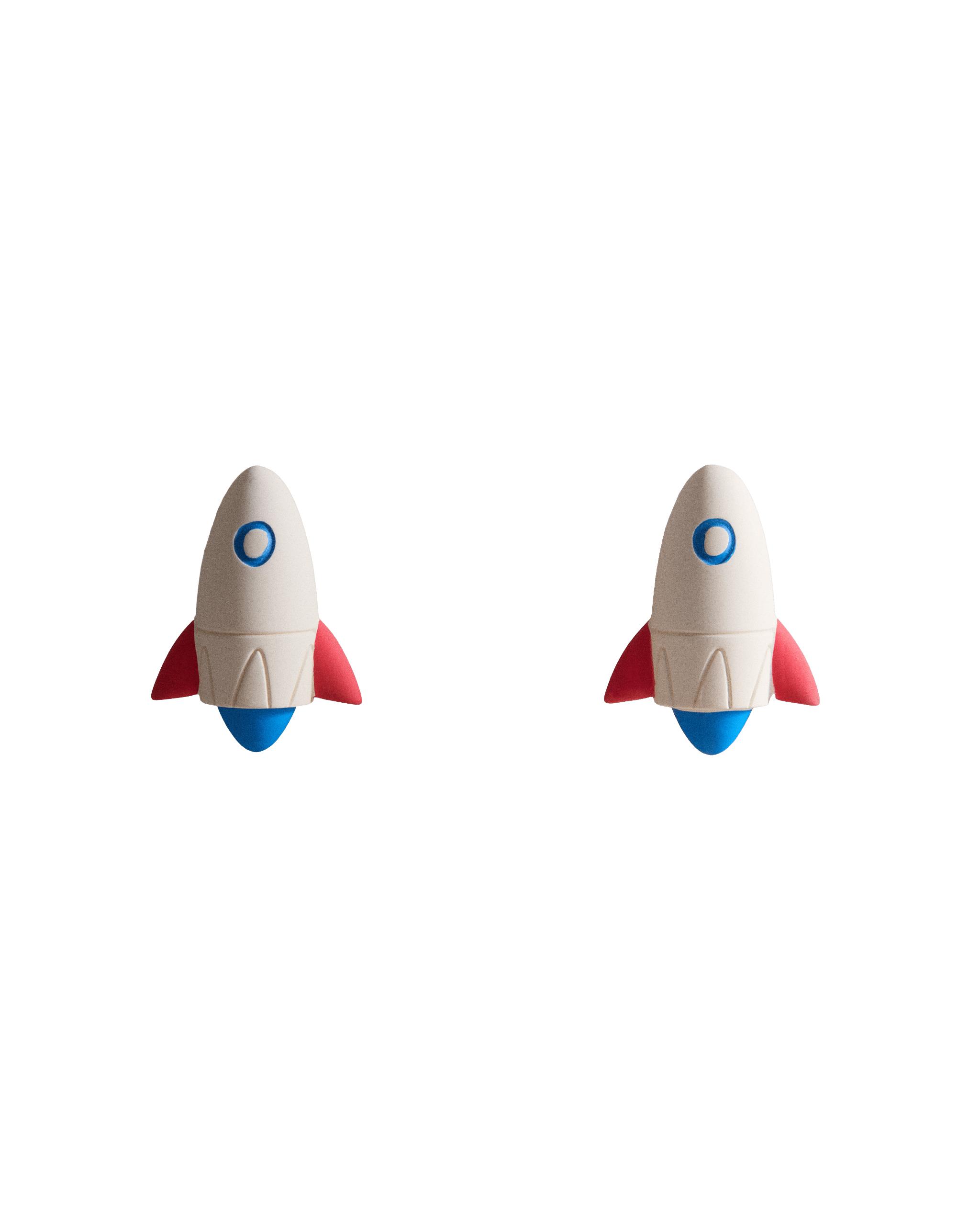 PACK OF CHILDREN'S SPACESHIP DOOR KNOBS (PACK OF 2) product thumbnail 8