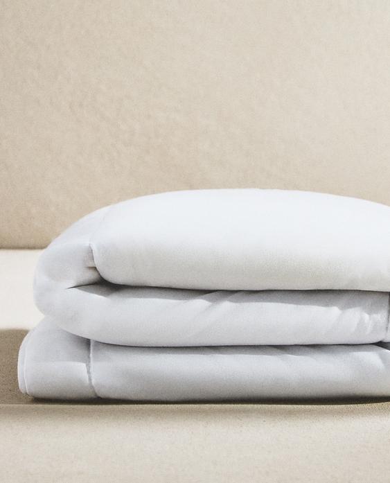 حشوة لحاف أطفال من الألياف الدقيقة (125 غxم2)